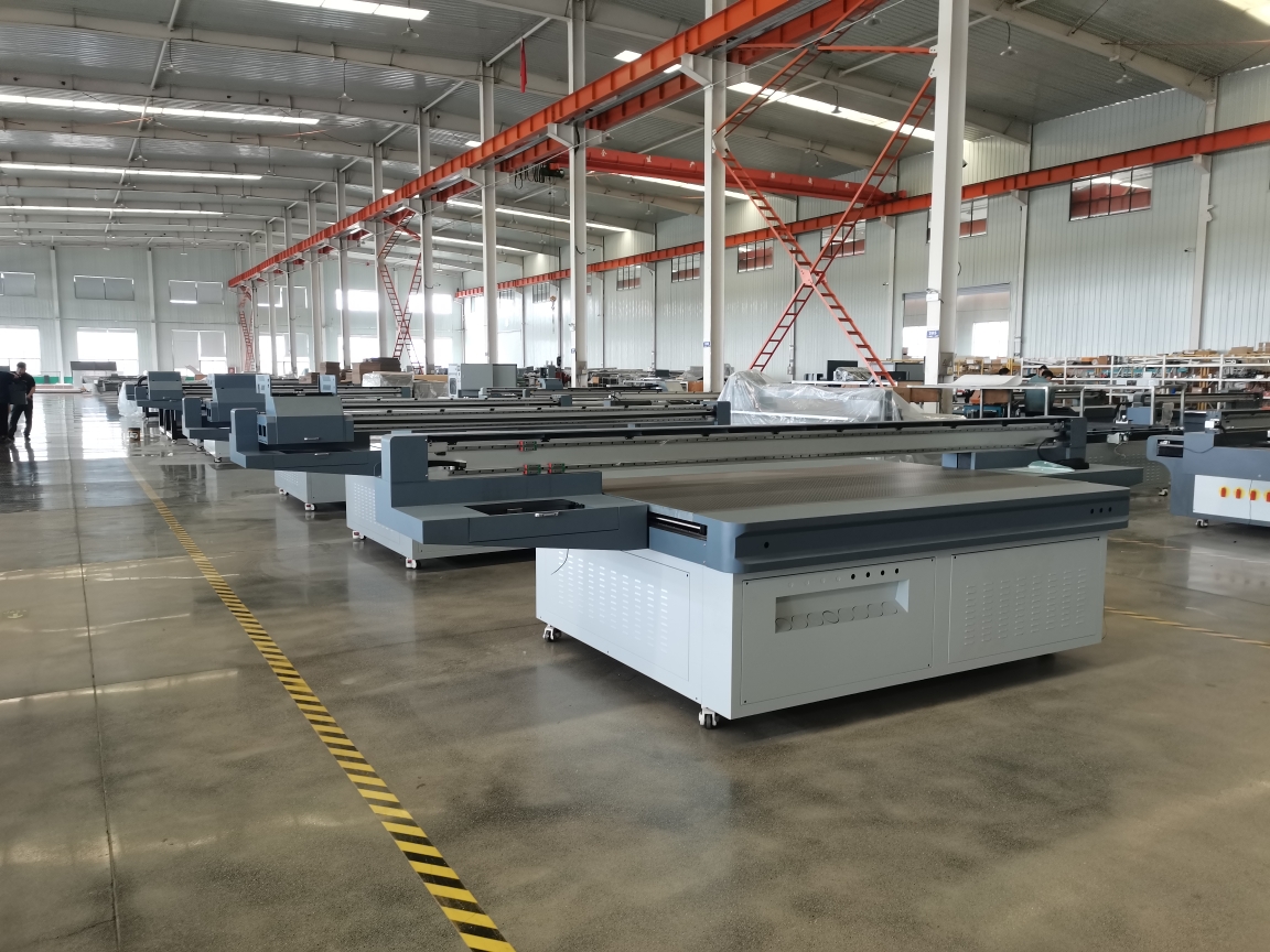 https://www.ntekuvprinter.com/2-51-3m-uv-led-flatbed-printer-with-g6-printhead-cmyk-lc-lm-w-and-v-product/